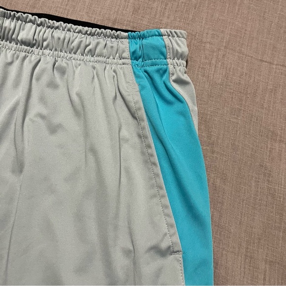 Nike Fly 9” Dri-Fit Men's Athletic Shorts Gray Teal Size XXL Basketball workout - Picture 4 of 7